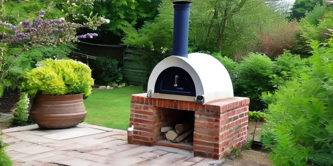 Warum ein Holzbackofen im Garten ein Muss ist